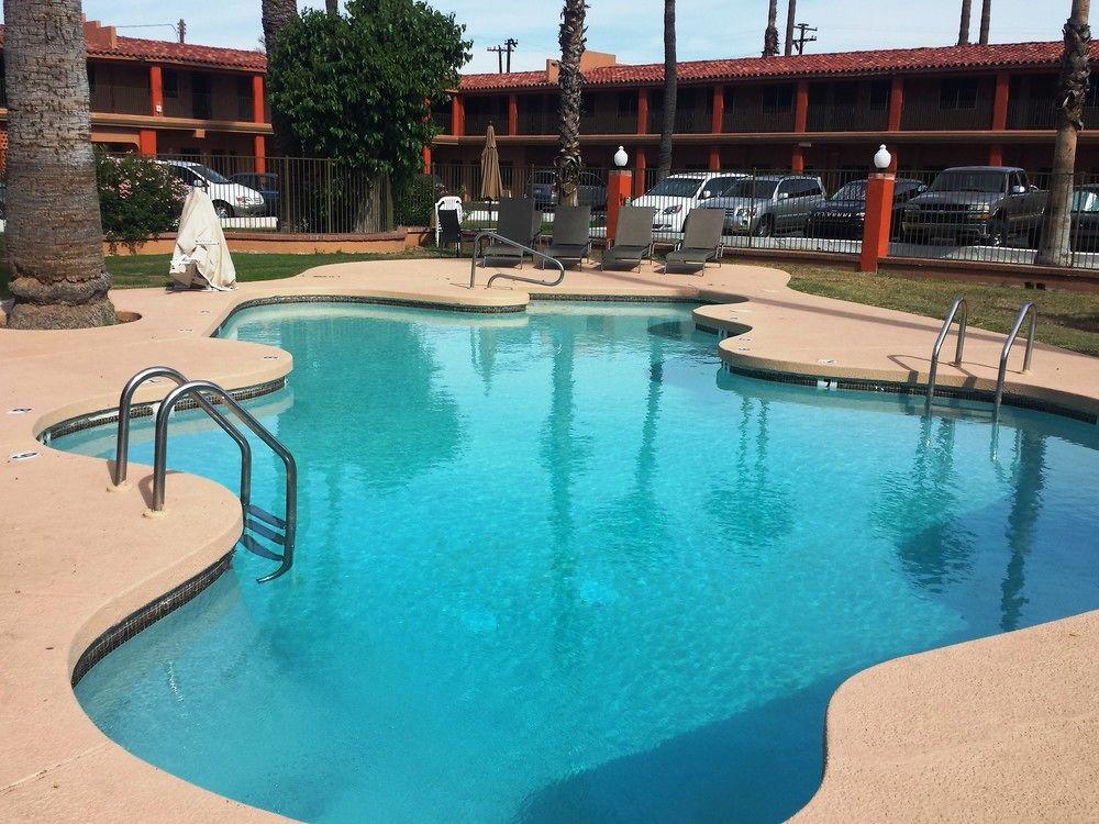 Howard Johnson By Wyndham Phoenix Airport/Downtown Area מראה חיצוני תמונה