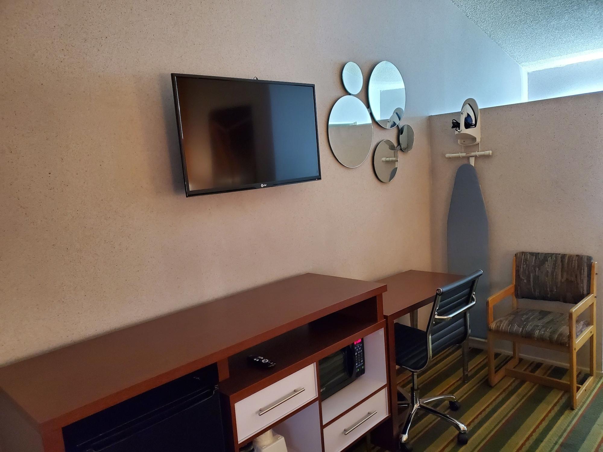 Howard Johnson By Wyndham Phoenix Airport/Downtown Area מראה חיצוני תמונה