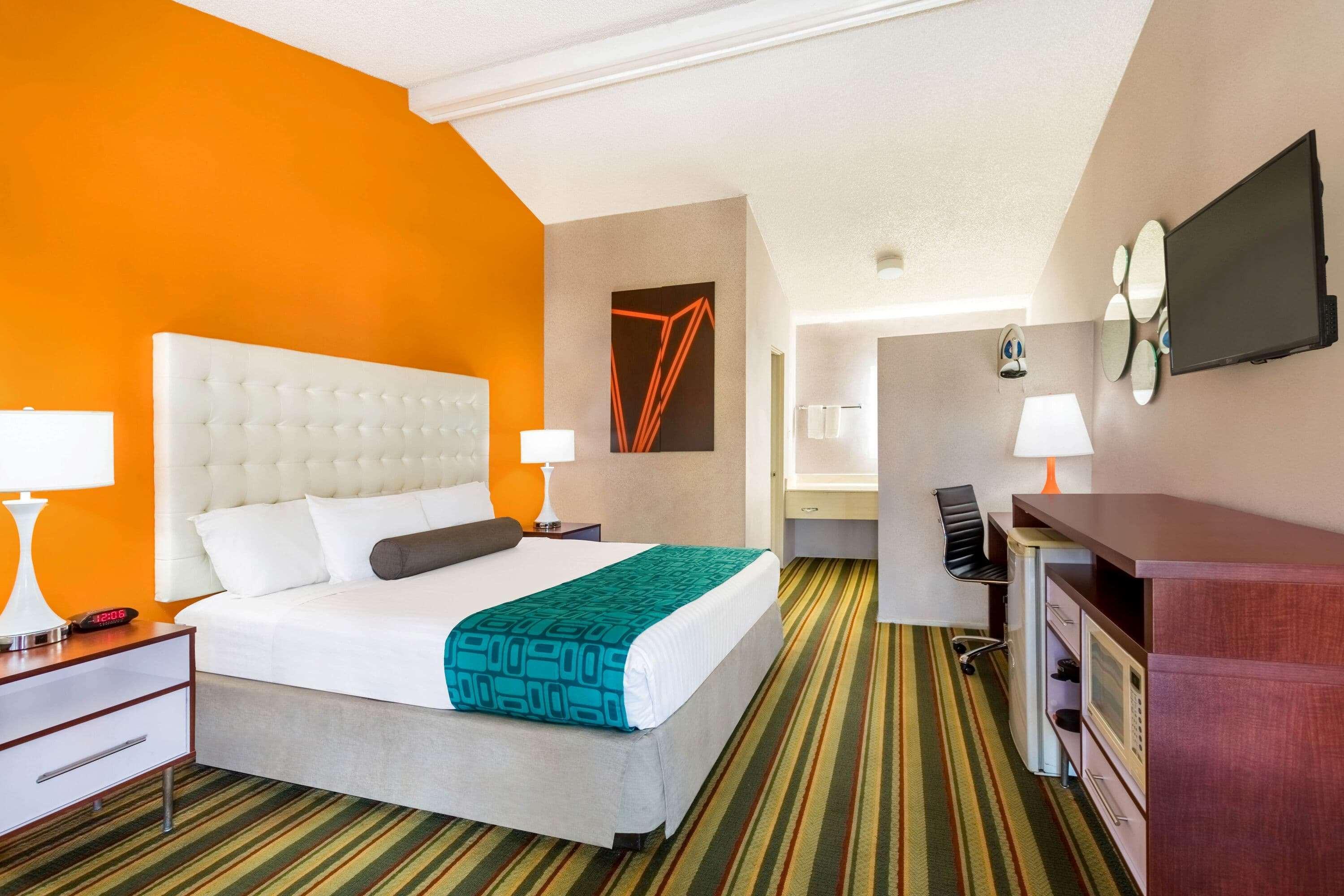 Howard Johnson By Wyndham Phoenix Airport/Downtown Area מראה חיצוני תמונה
