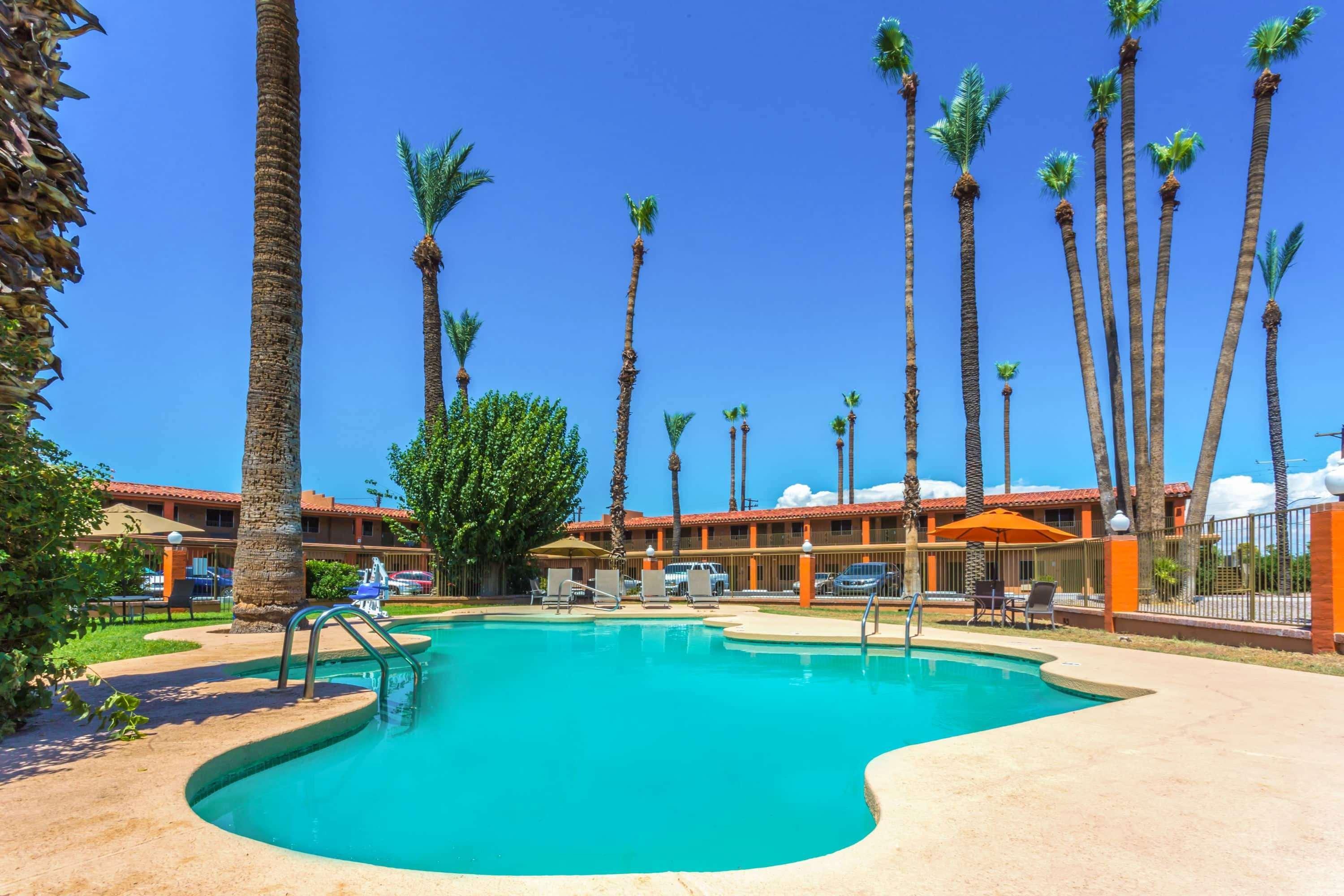 Howard Johnson By Wyndham Phoenix Airport/Downtown Area מראה חיצוני תמונה
