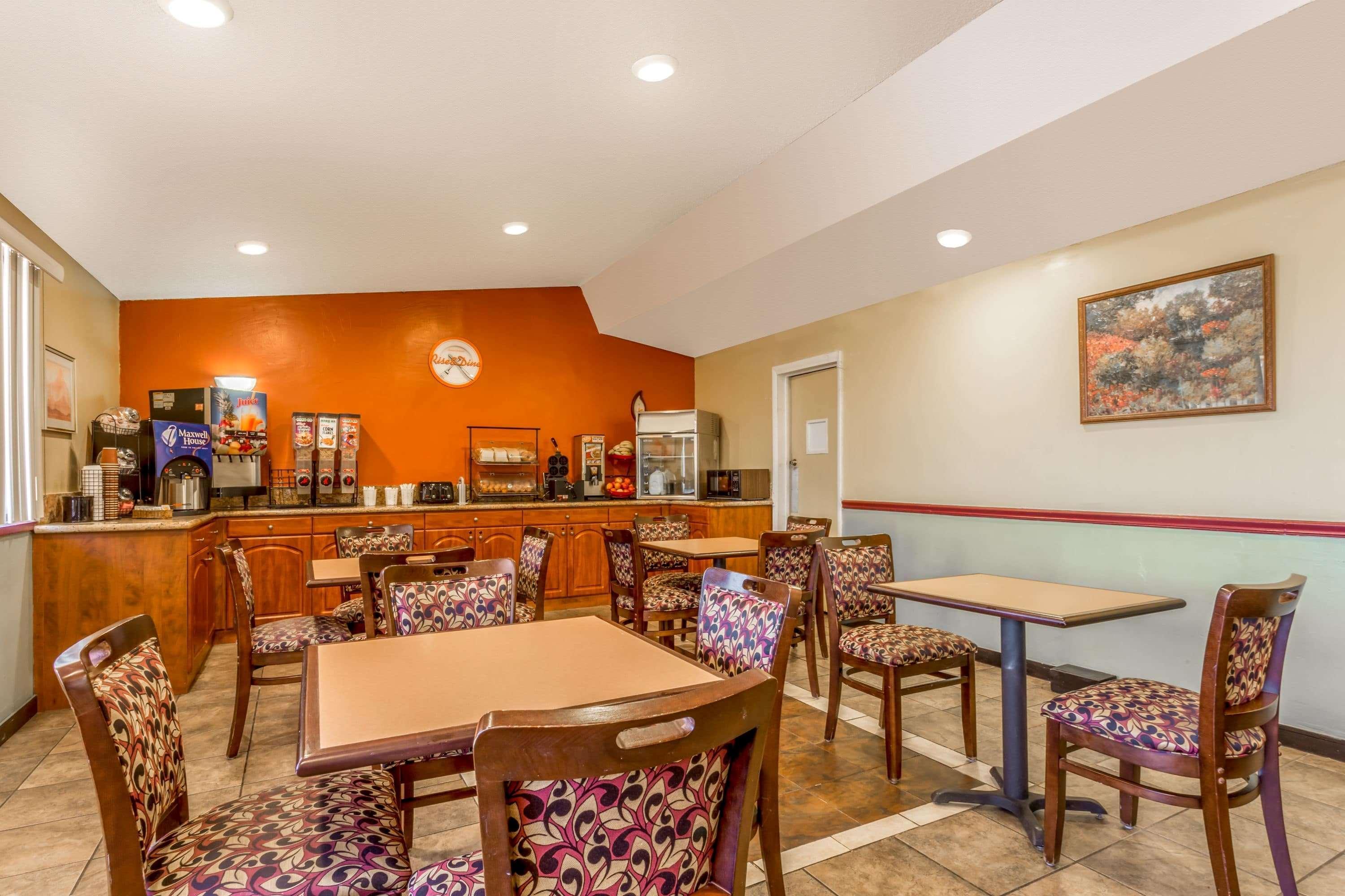 Howard Johnson By Wyndham Phoenix Airport/Downtown Area מראה חיצוני תמונה