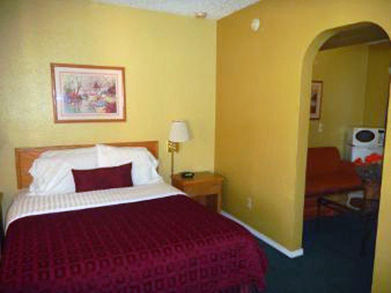 Howard Johnson By Wyndham Phoenix Airport/Downtown Area מראה חיצוני תמונה